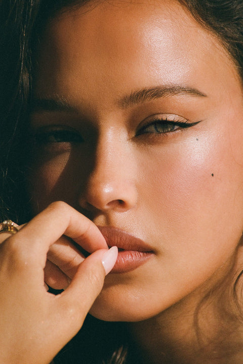 Isabelle Mathers: Lip Liner: Signature