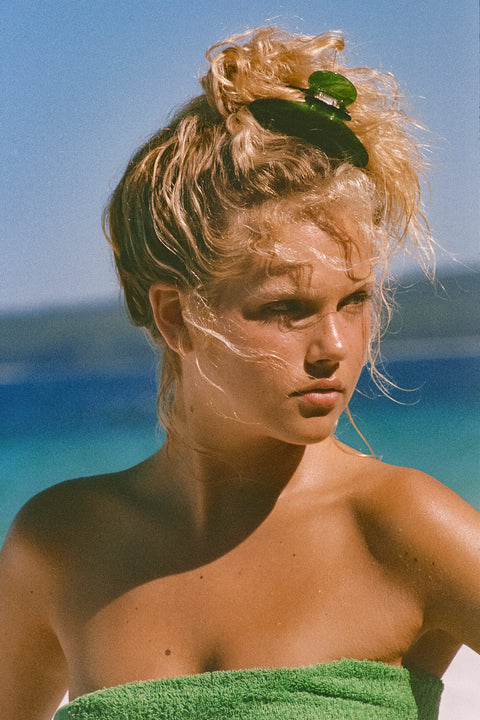 BCB×Amelie Teje: 'Odette' Claw Clip: Matcha